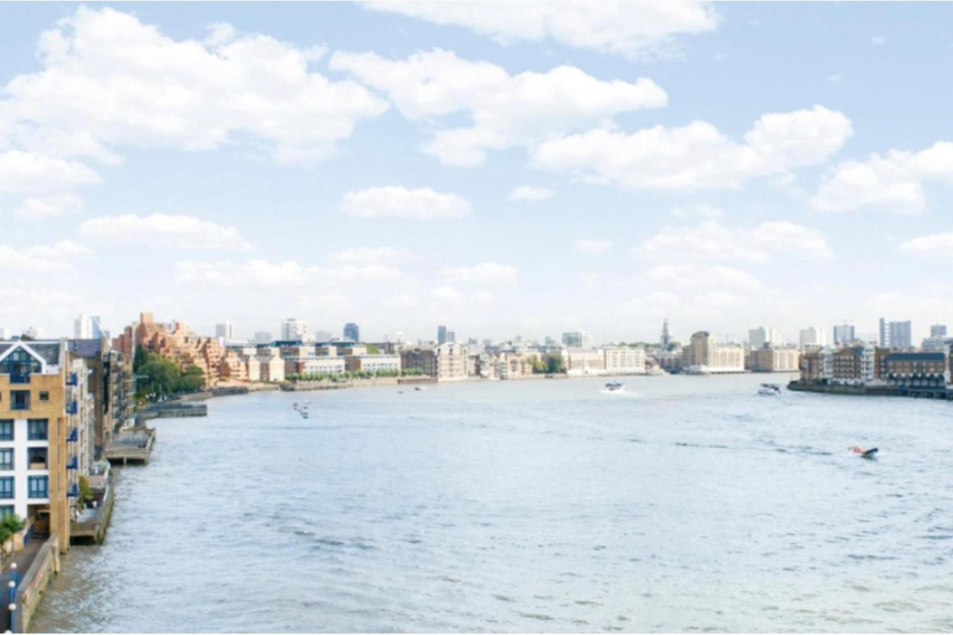 Stylish 1 Bed - Sleeps 4 & Free Parking Appartamento *